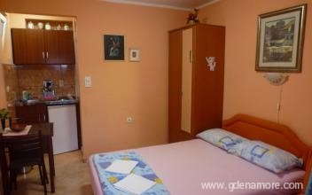 Игало, апартаменты и комнаты, Частный сектор жилья Игало, Черногория