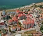 Семеен хотел , zasebne nastanitve v mestu Ravda, Bolgarija