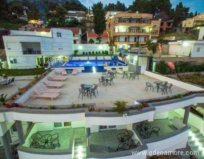 MITROVIC APARTMENTS, , private accommodation in city Šušanj, Montenegro