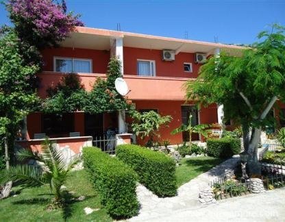 Apartamentos en Sutomore, apartman br.7, alojamiento privado en Sutomore, Montenegro - objekat