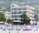 Хотел Сънсет, частни квартири в града Dobre Vode, Черна Гора