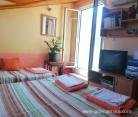 Άνετο διαμέρισμα, ενοικιαζόμενα δωμάτια στο μέρος Igalo, Montenegro