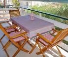 Appartamento La Vie en Rose, alloggi privati a Asprovalta, Grecia