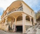 Apartments Simic, private accommodation in city Buljarica, Montenegro