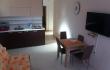 Apartman 1 в Къща Bulajic - ИЗДАДЕНА, частни квартири в града Jaz, Черна Гора