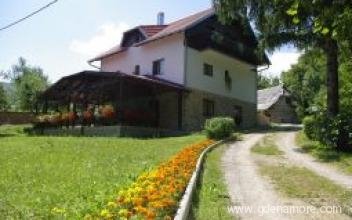 LACS DE PLITVICE Pension & # 34; Breza & # 34;, logement privé à Plitvička Jezera , Croatie